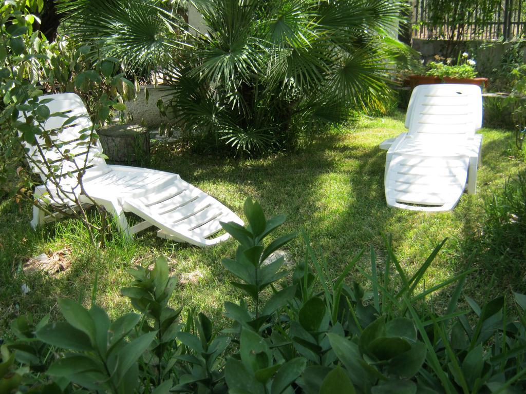 Villa Antonio Calderisi Βιέστε Εξωτερικό φωτογραφία