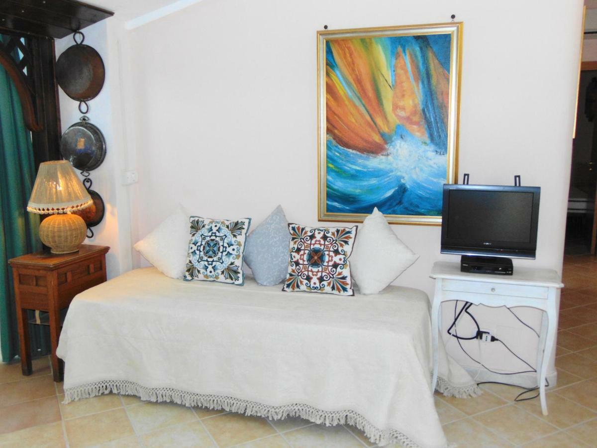 Villa Antonio Calderisi Βιέστε Εξωτερικό φωτογραφία